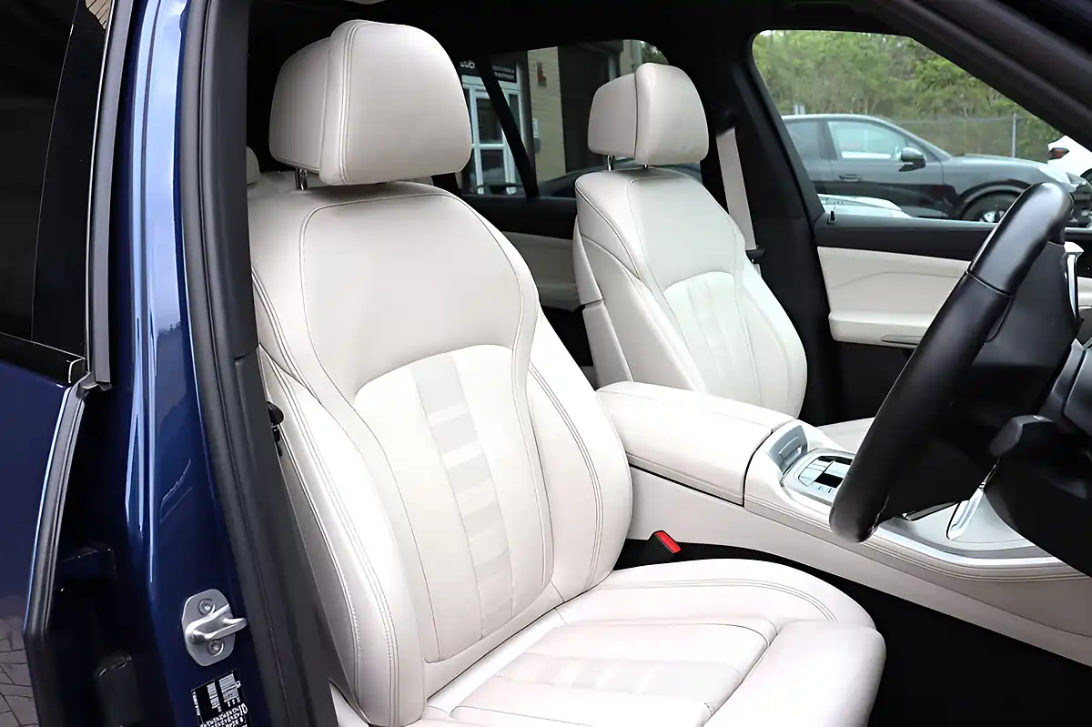 Used 2021 BMW X5 M Sport Blue - Interior and Exterior details 4