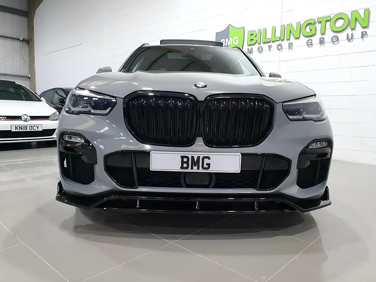 Used 2021 BMW X5 M Sport Grey - Interior and Exterior details 10