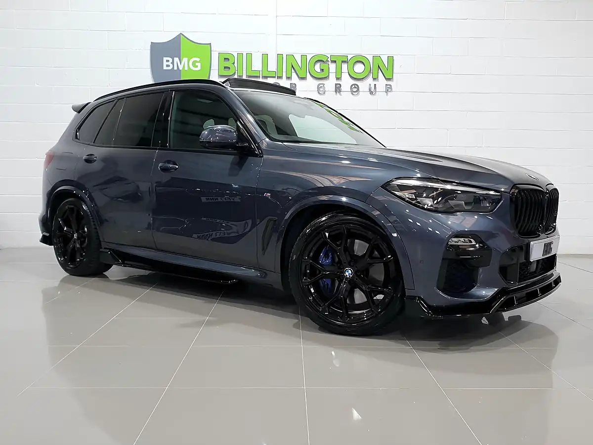 Used 2021 BMW X5 M Sport Grey - Front View