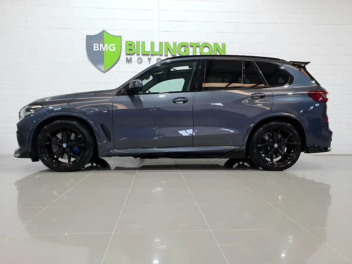 Used 2021 BMW X5 M Sport Grey - Interior and Exterior details 4