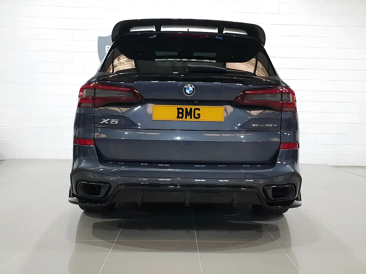 Used 2021 BMW X5 M Sport Grey - Interior and Exterior details 6