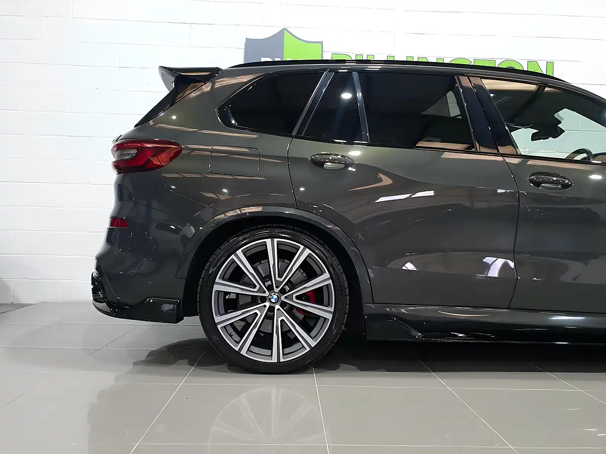Used 2021 BMW X5 M Sport Grey - Interior and Exterior details 10