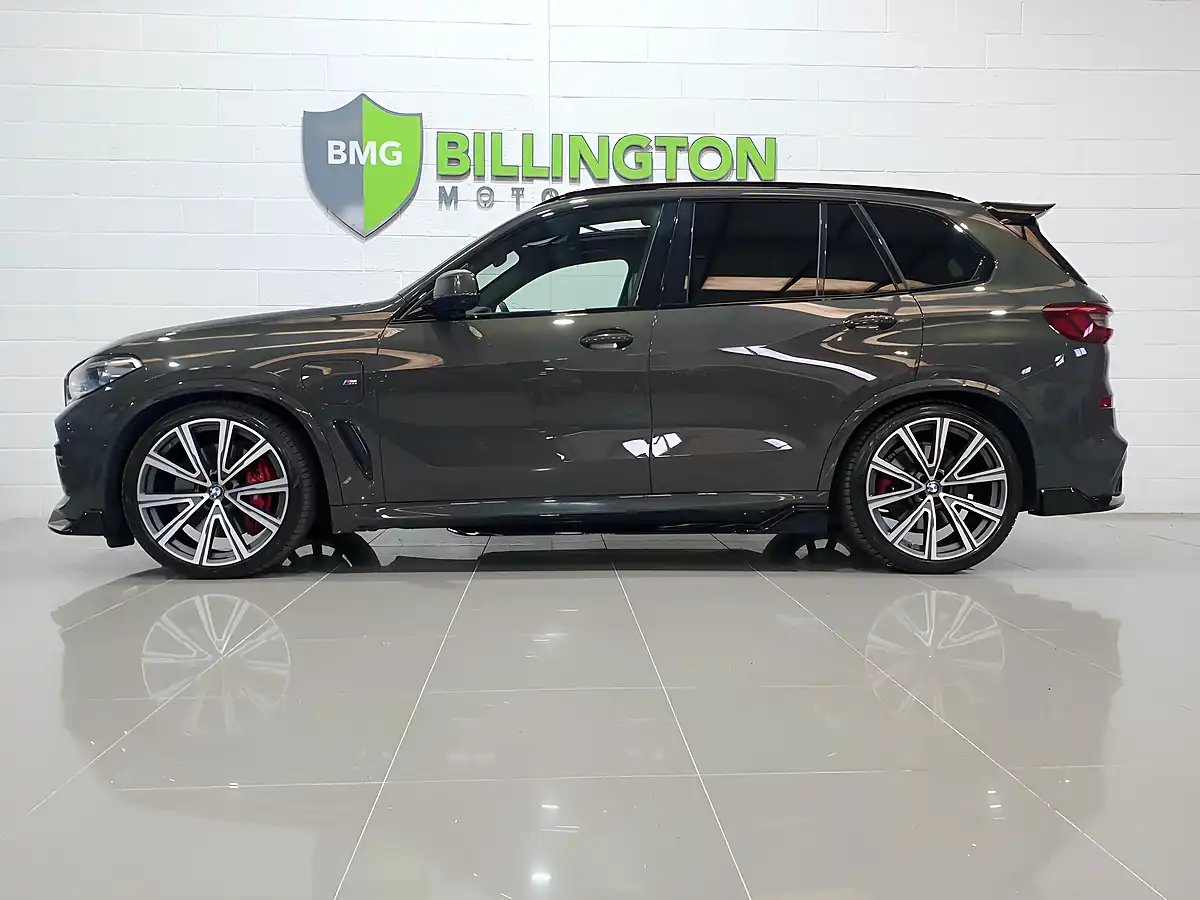 Used 2021 BMW X5 M Sport Grey - Interior and Exterior details 4