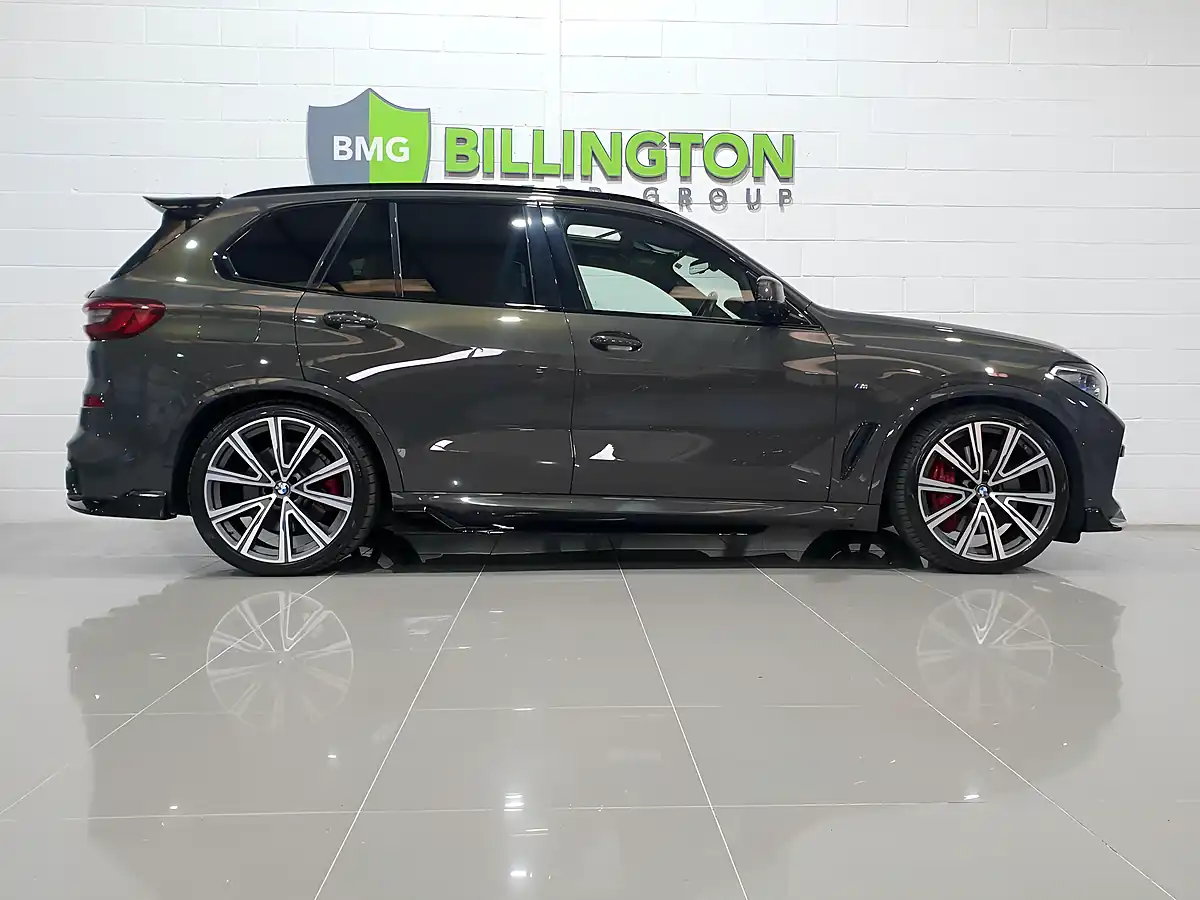 Used 2021 BMW X5 M Sport Grey - Interior and Exterior details 8