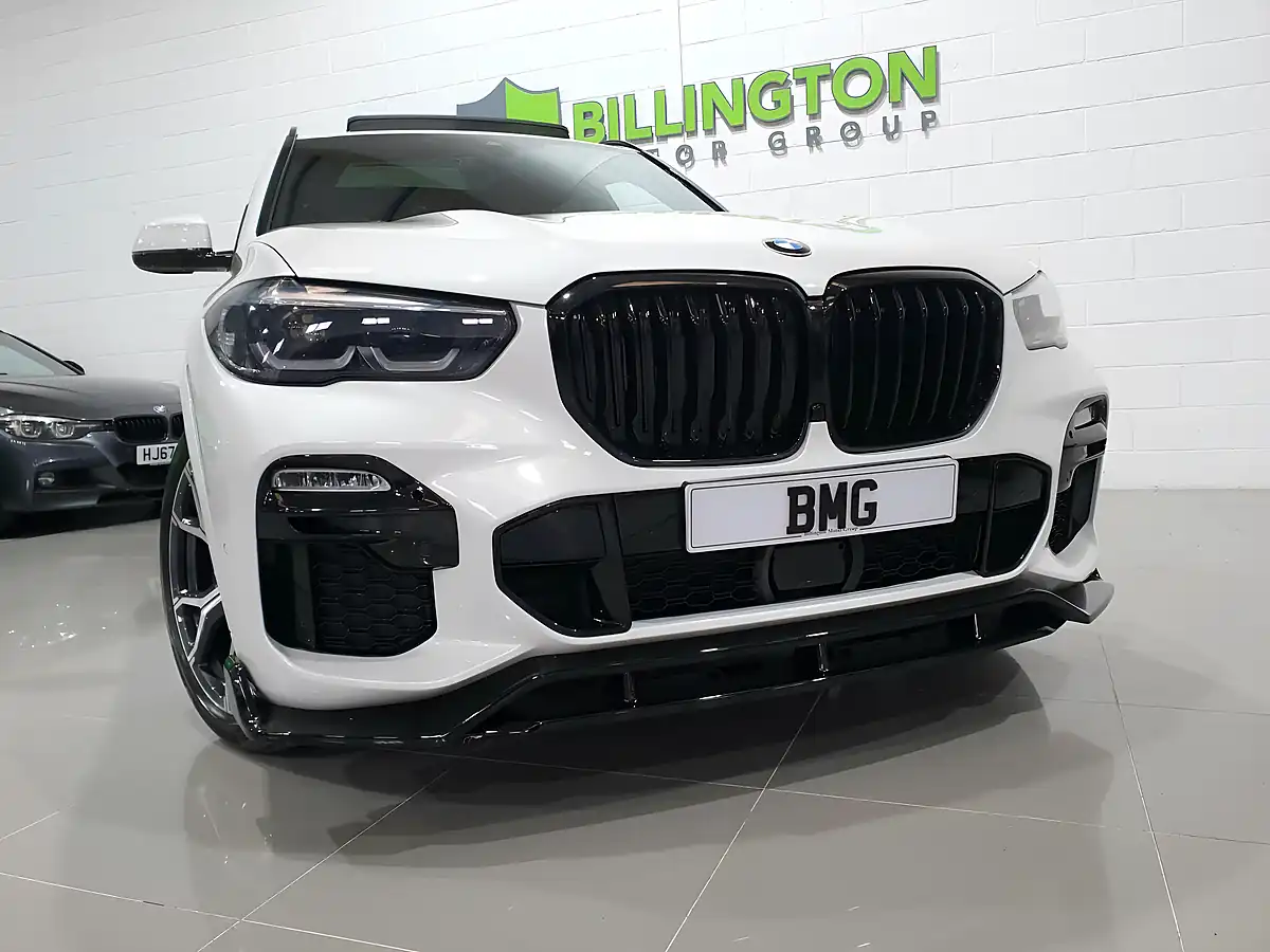 Used 2021 BMW X5 M Sport Mineral White - Interior and Exterior details 13