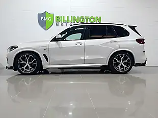 Used 2021 BMW X5 M Sport Mineral White - Interior and Exterior details 4