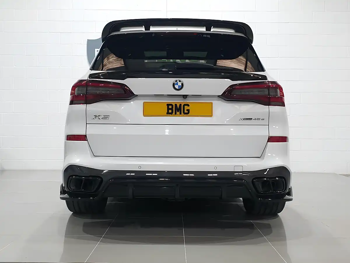 Used 2021 BMW X5 M Sport Mineral White - Interior and Exterior details 6