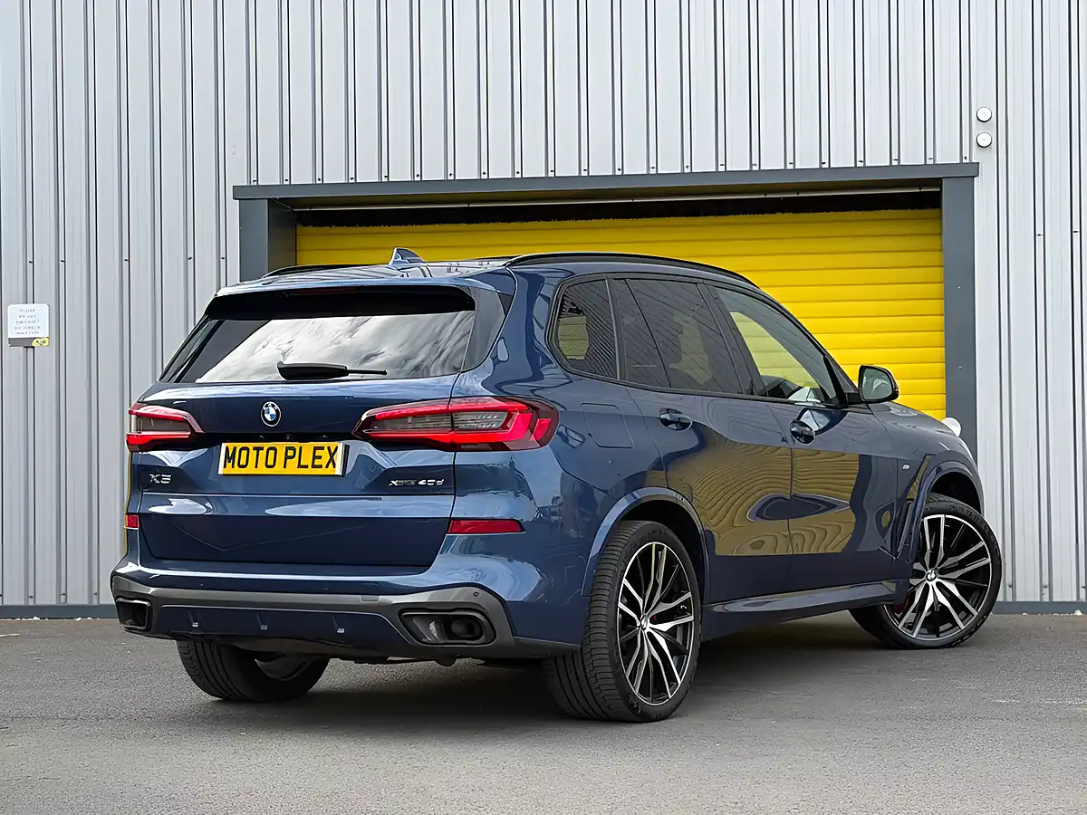 Used 2021 BMW X5 M Sport Phytonic Blue - Interior and Exterior details 7
