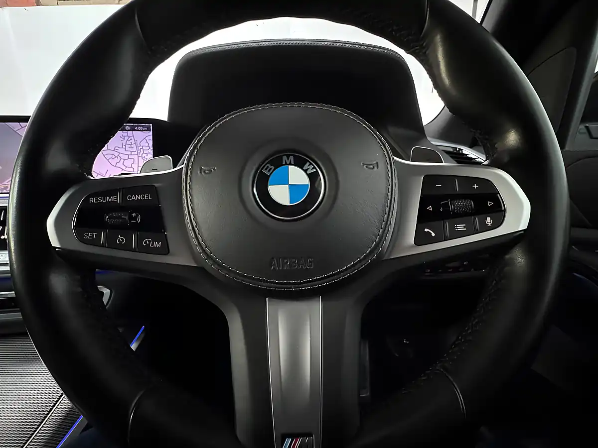 Used 2021 BMW X5 M Sport Sapphire Black Metallic - Interior and Exterior details 16