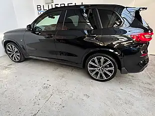 Used 2021 BMW X5 M Sport Sapphire Black Metallic - Interior and Exterior details 7