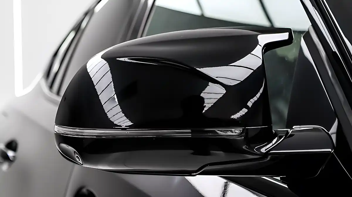 Used 2021 BMW X6 M Competition Black - Interior and Exterior details 10