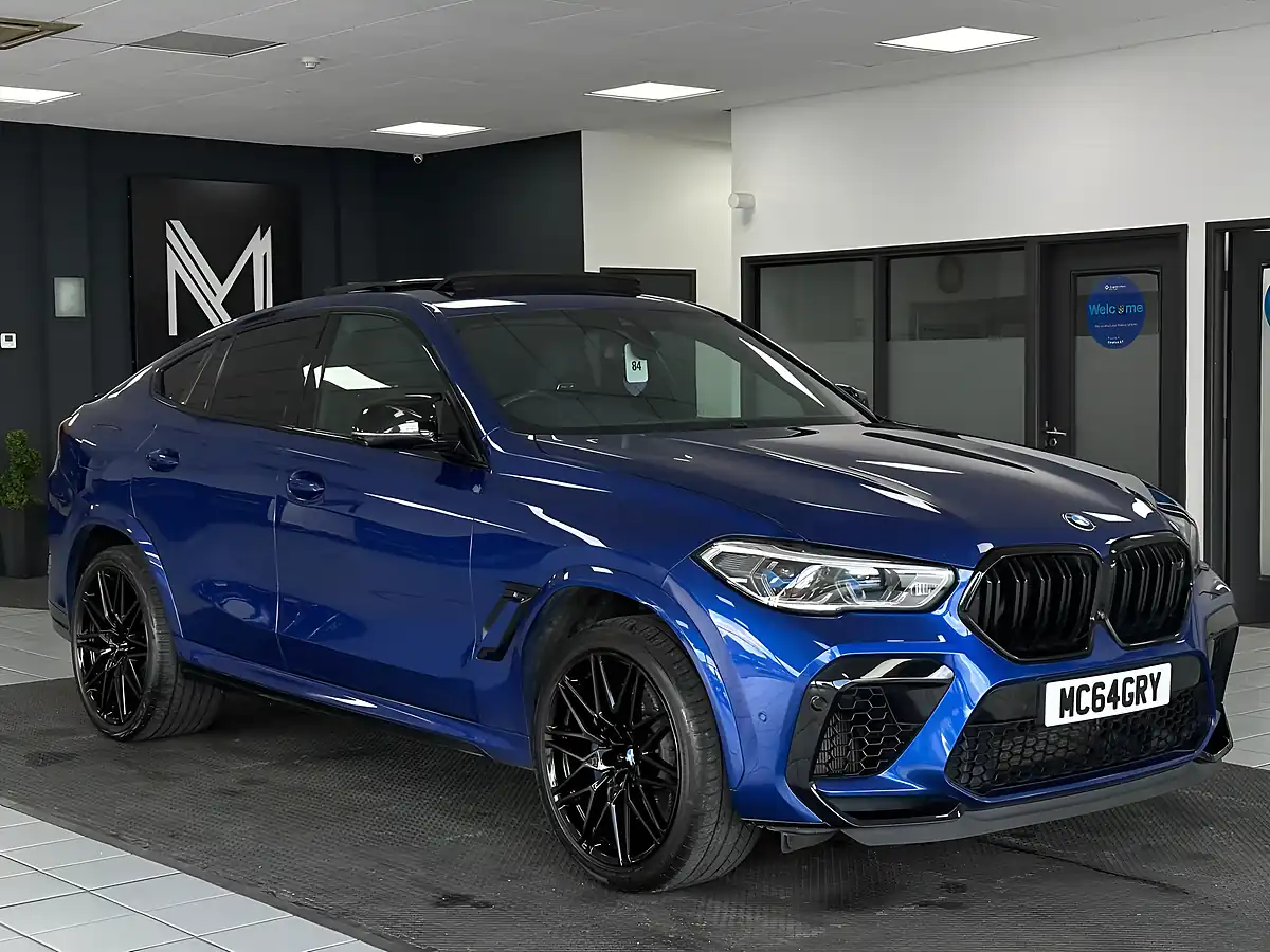 Used 2021 BMW X6 M Competition Blue - Interior and Exterior details 5
