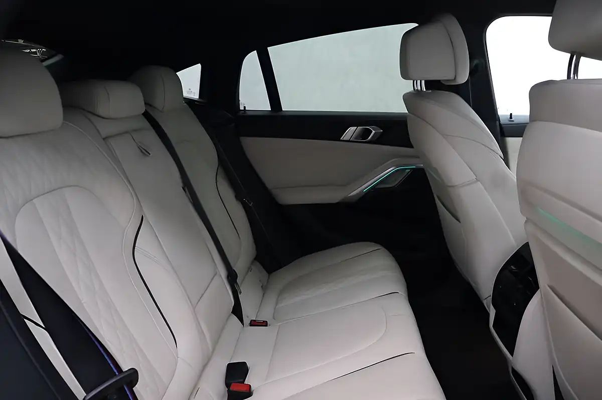 Used 2021 BMW X6 M Sport Green - Interior and Exterior details 18