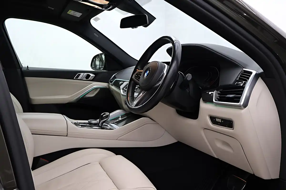 Used 2021 BMW X6 M Sport Green - Interior and Exterior details 3