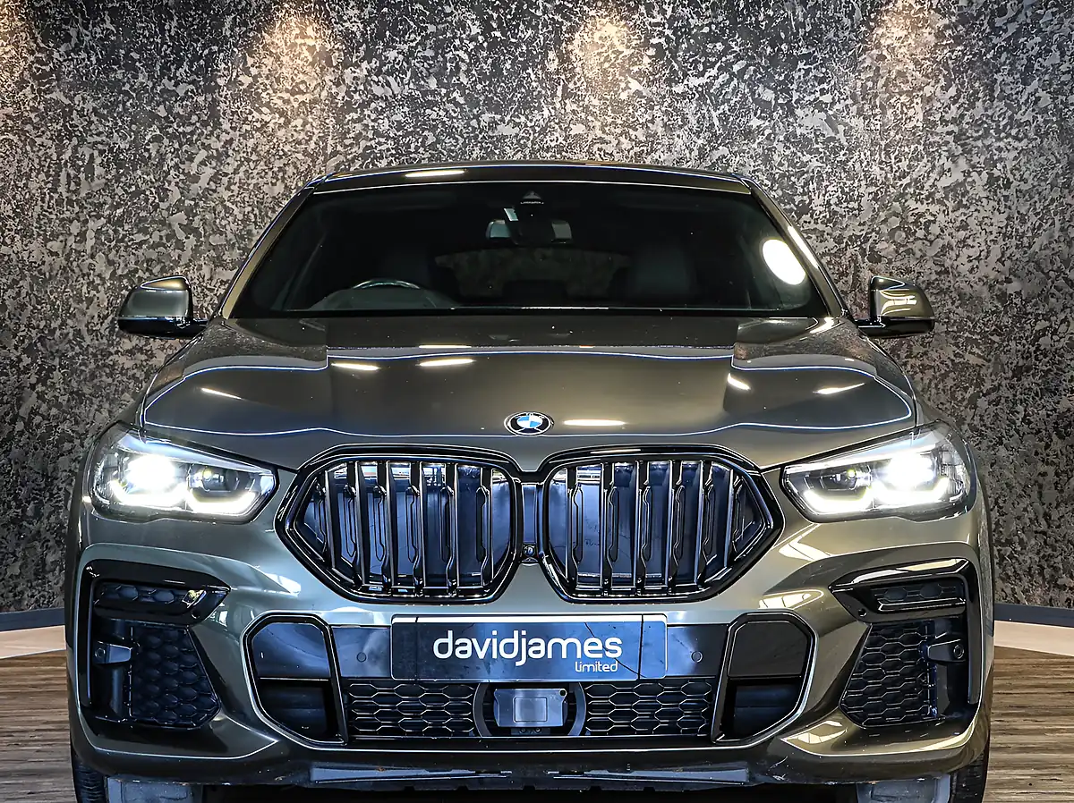 Used 2021 BMW X6 M Sport Manhattan Green - Interior and Exterior details 2
