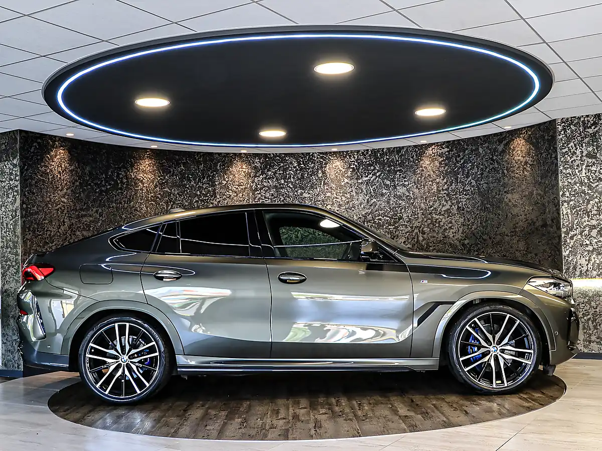 Used 2021 BMW X6 M Sport Manhattan Green - Interior and Exterior details 7