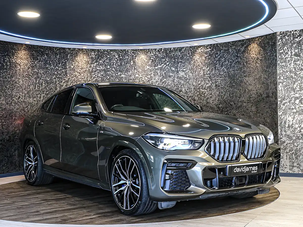 Used 2021 BMW X6 M Sport Manhattan Green - Interior and Exterior details 8