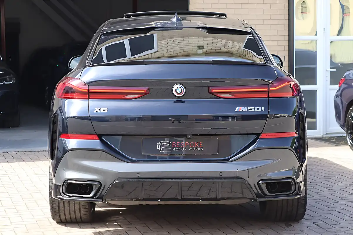 Used 2021 BMW X6 M50i Carbon Black - Interior and Exterior details 18