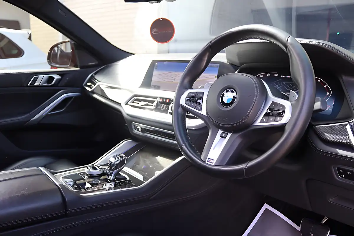 Used 2021 BMW X6 M50i Carbon Black - Interior and Exterior details 2