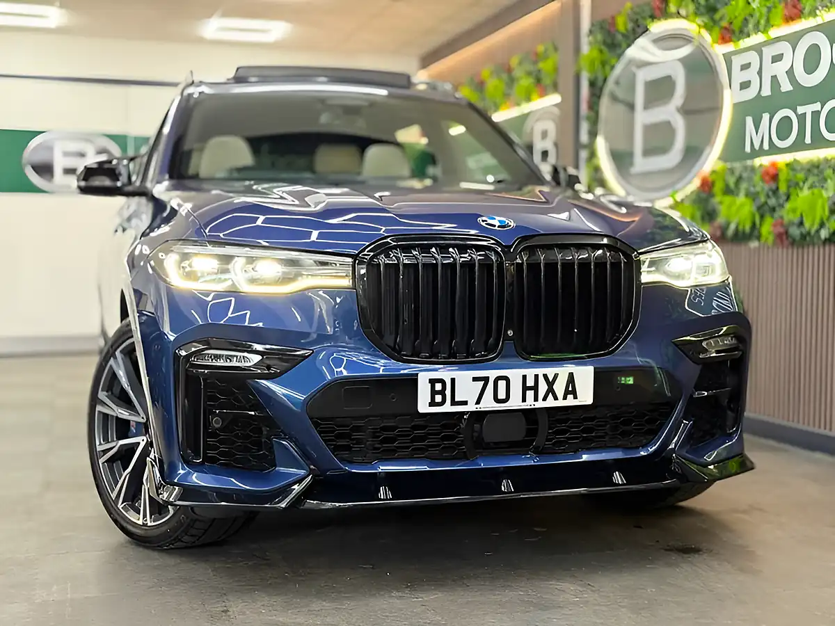 Used 2021 BMW X7 4X Services & Huge Spec Blue - Interior and Exterior details 3
