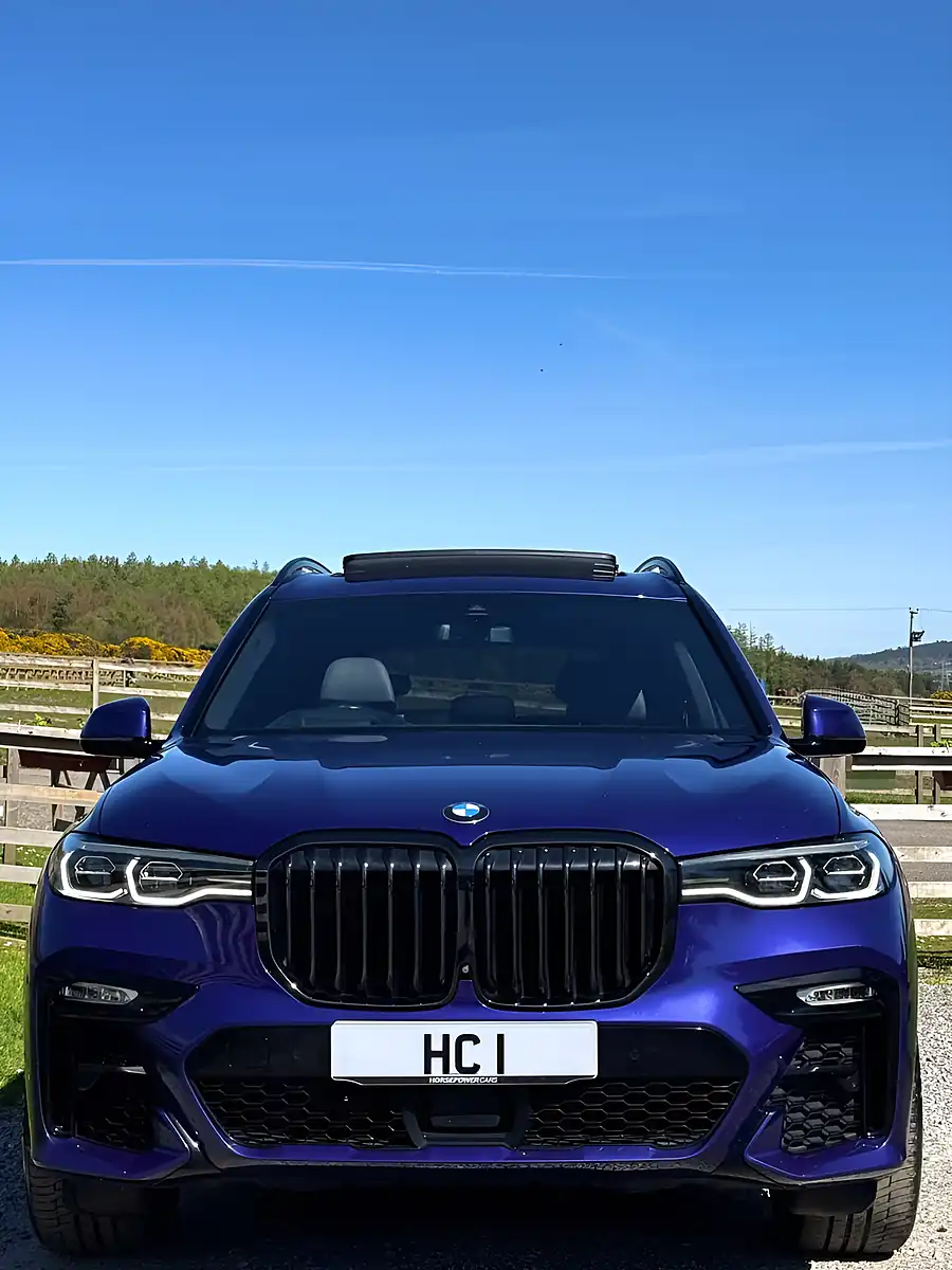 Used 2021 BMW X7 M Sport Blue - Interior and Exterior details 4