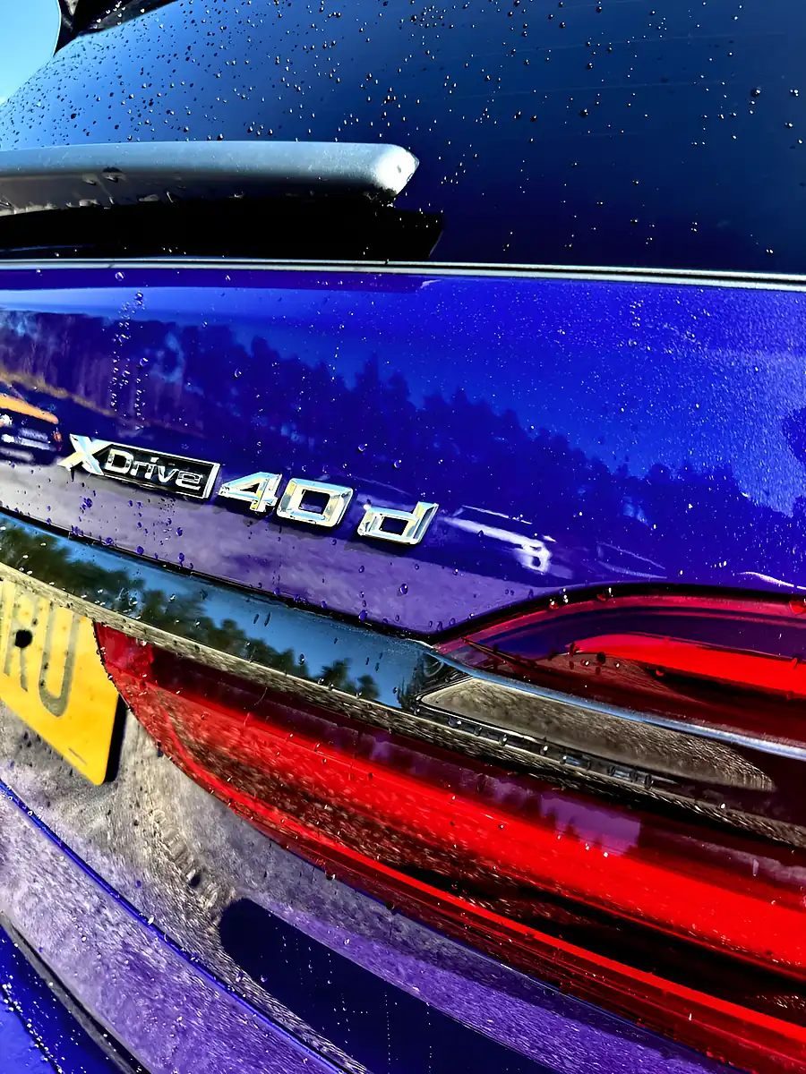 Used 2021 BMW X7 M Sport Blue - Interior and Exterior details 13