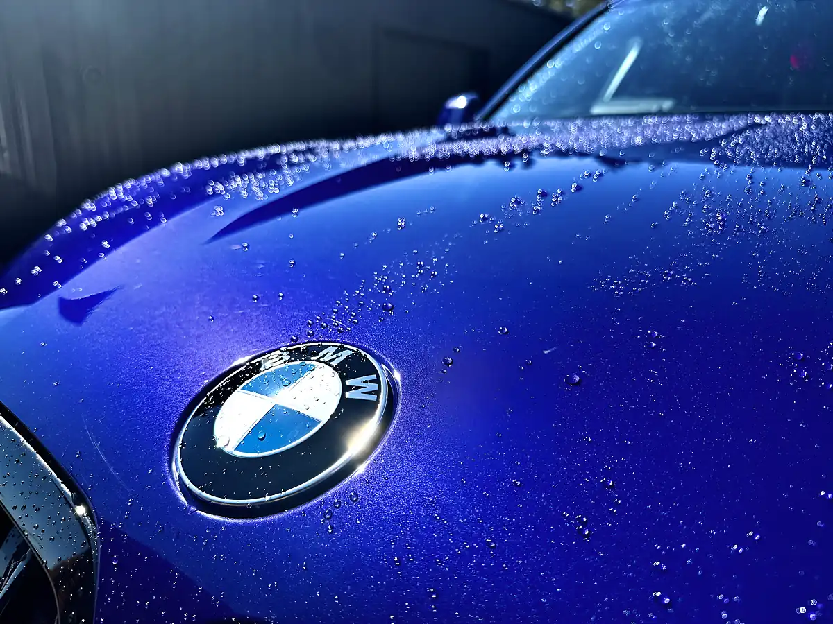 Used 2021 BMW X7 M Sport Blue - Interior and Exterior details 15