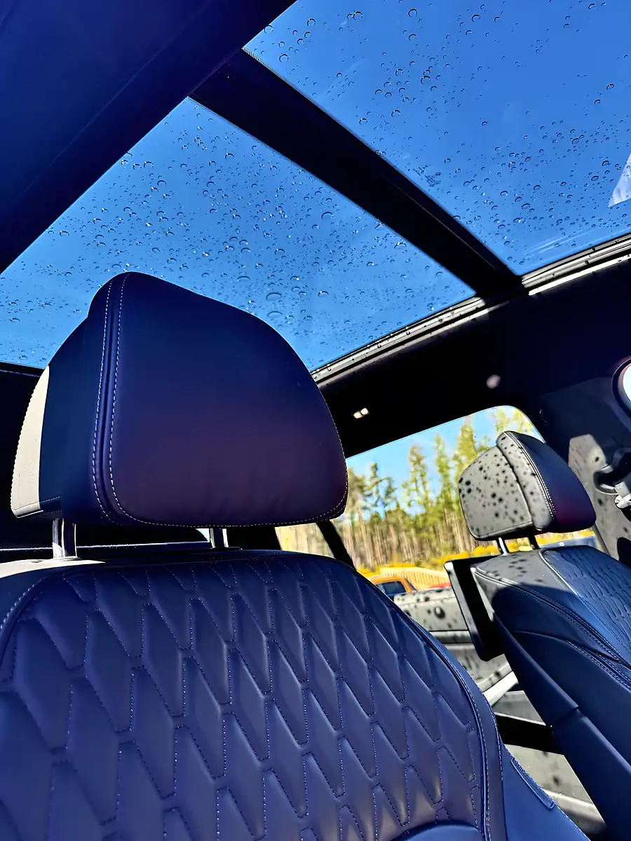 Used 2021 BMW X7 M Sport Blue - Interior and Exterior details 16