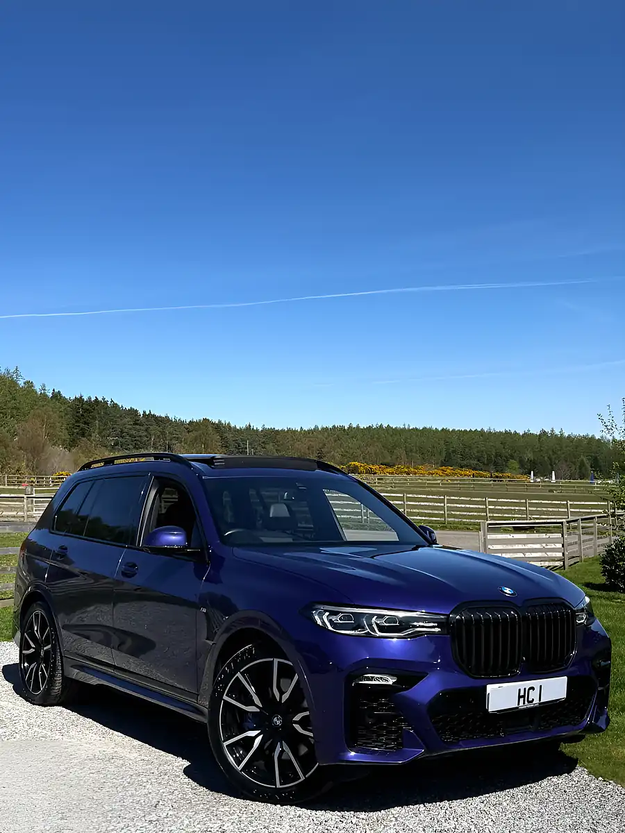 Used 2021 BMW X7 M Sport Blue - Interior and Exterior details 2