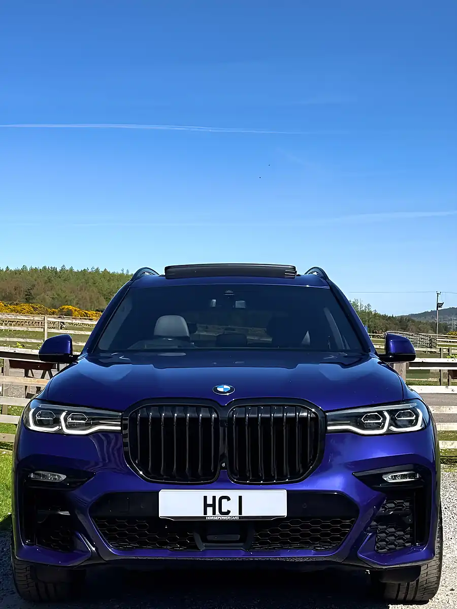 Used 2021 BMW X7 M Sport Blue - Interior and Exterior details 4