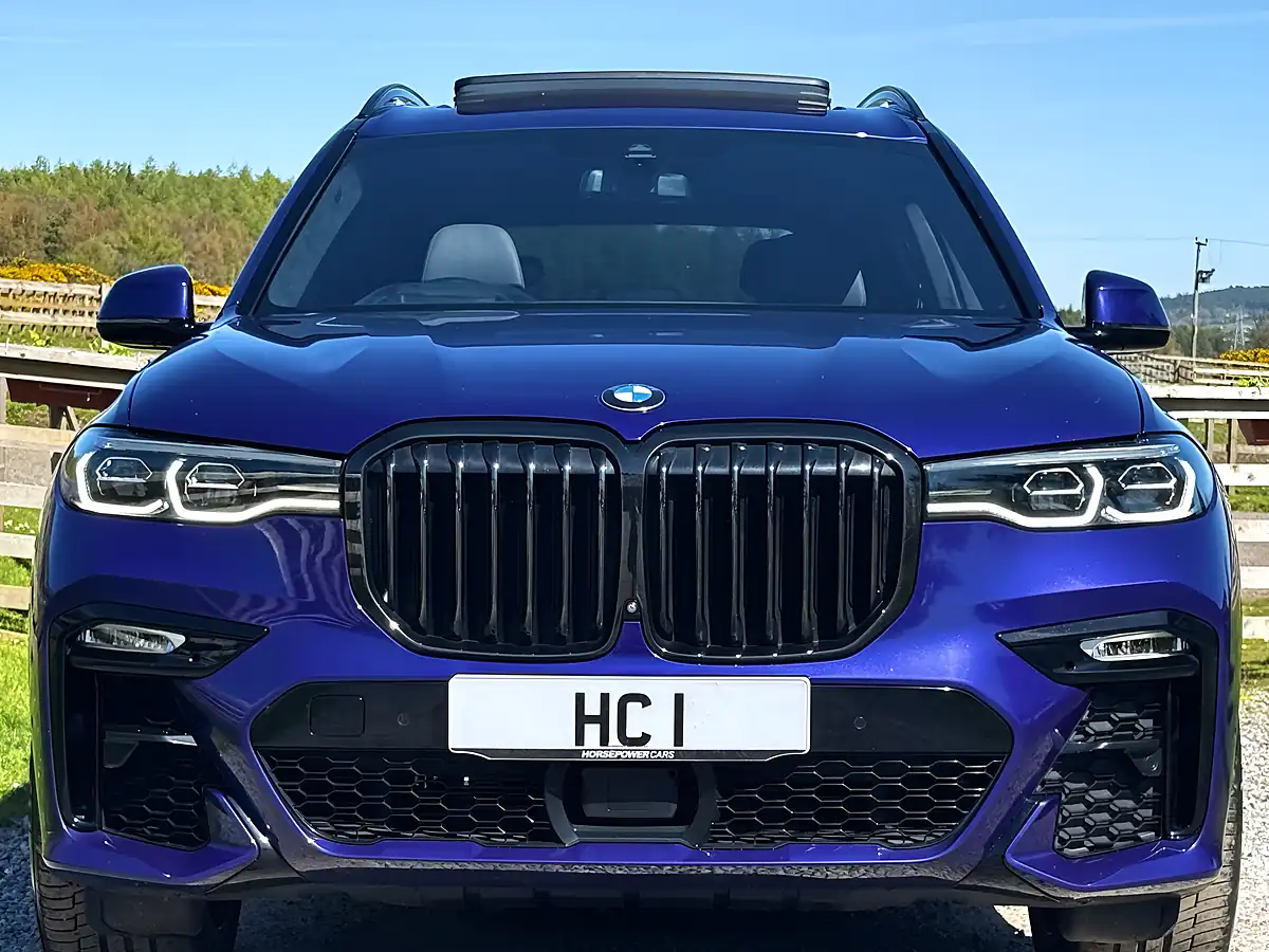 Used 2021 BMW X7 M Sport Blue - Interior and Exterior details 5