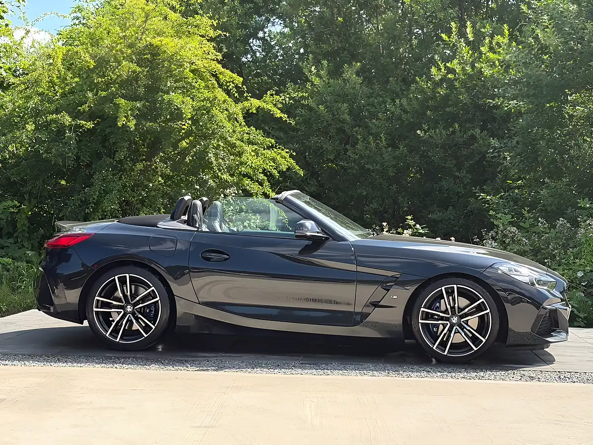 Used 2021 BMW Z4 M Sport Black - Interior and Exterior details 4
