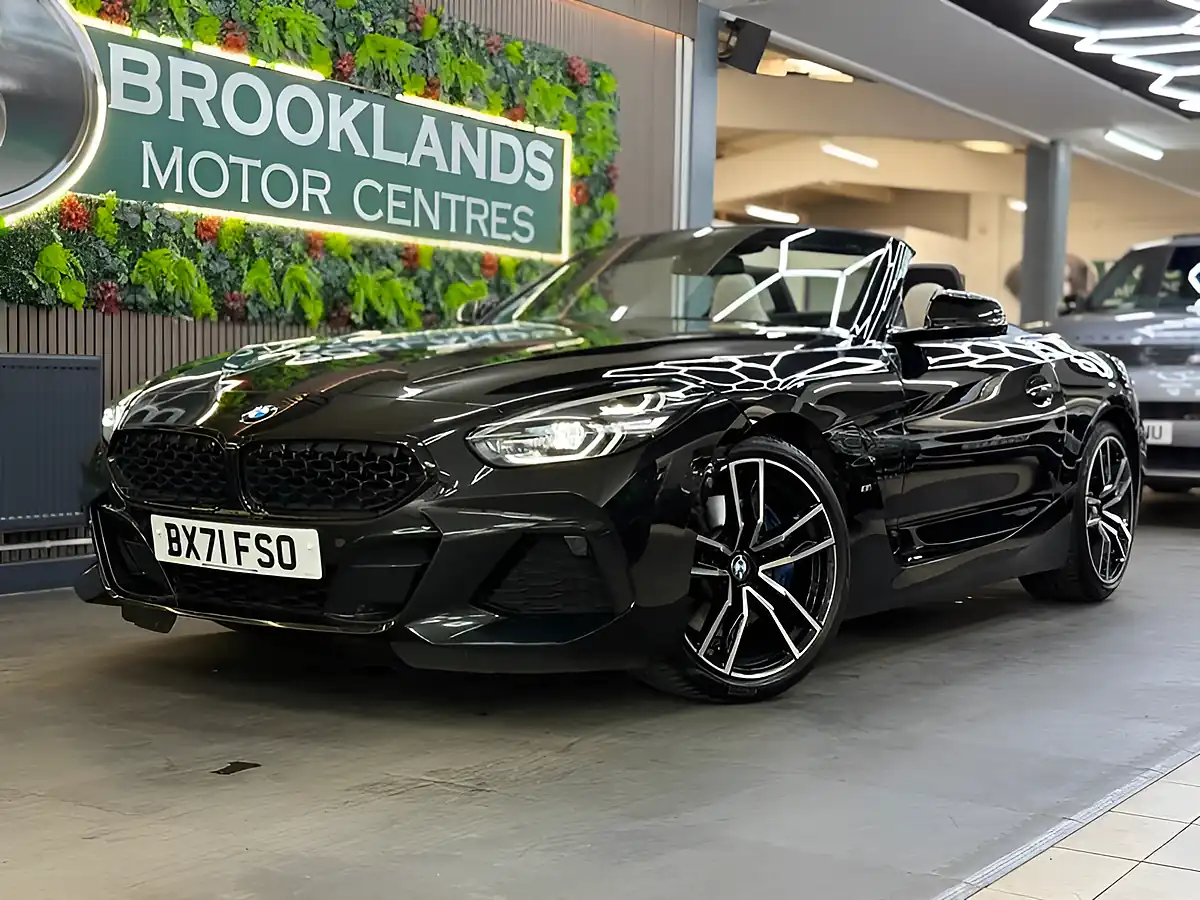 Used 2021 BMW Z4 M Sport Black - Front View