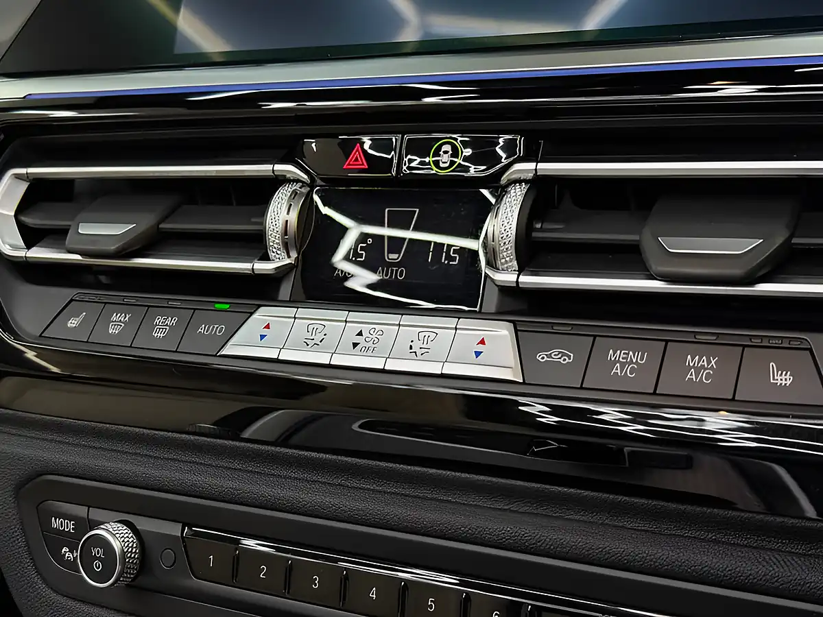 Used 2021 BMW Z4 M Sport Black - Interior and Exterior details 14