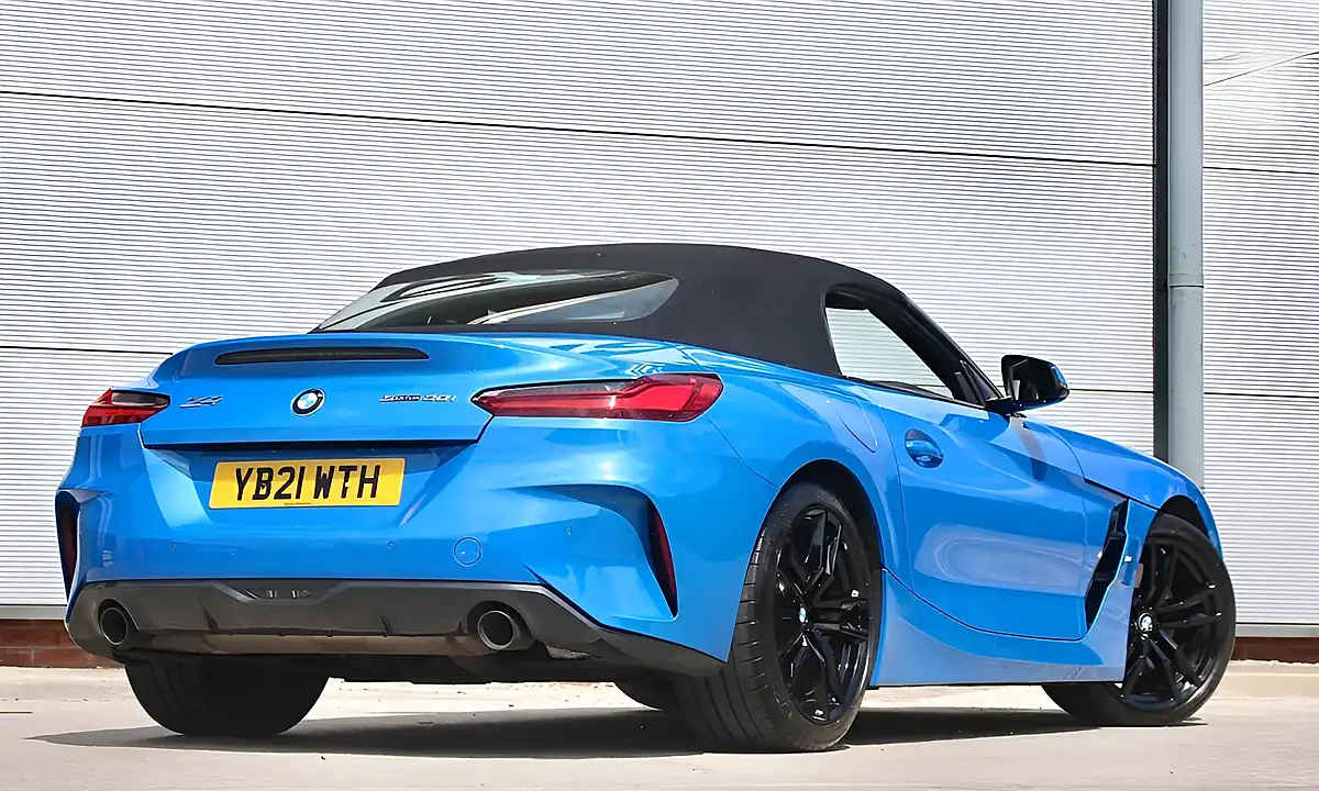 Used 2021 BMW Z4 M Sport Blue - Interior and Exterior details 10