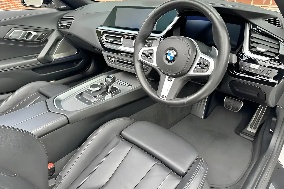 Used 2021 BMW Z4 M Sport White - Interior and Exterior details 3