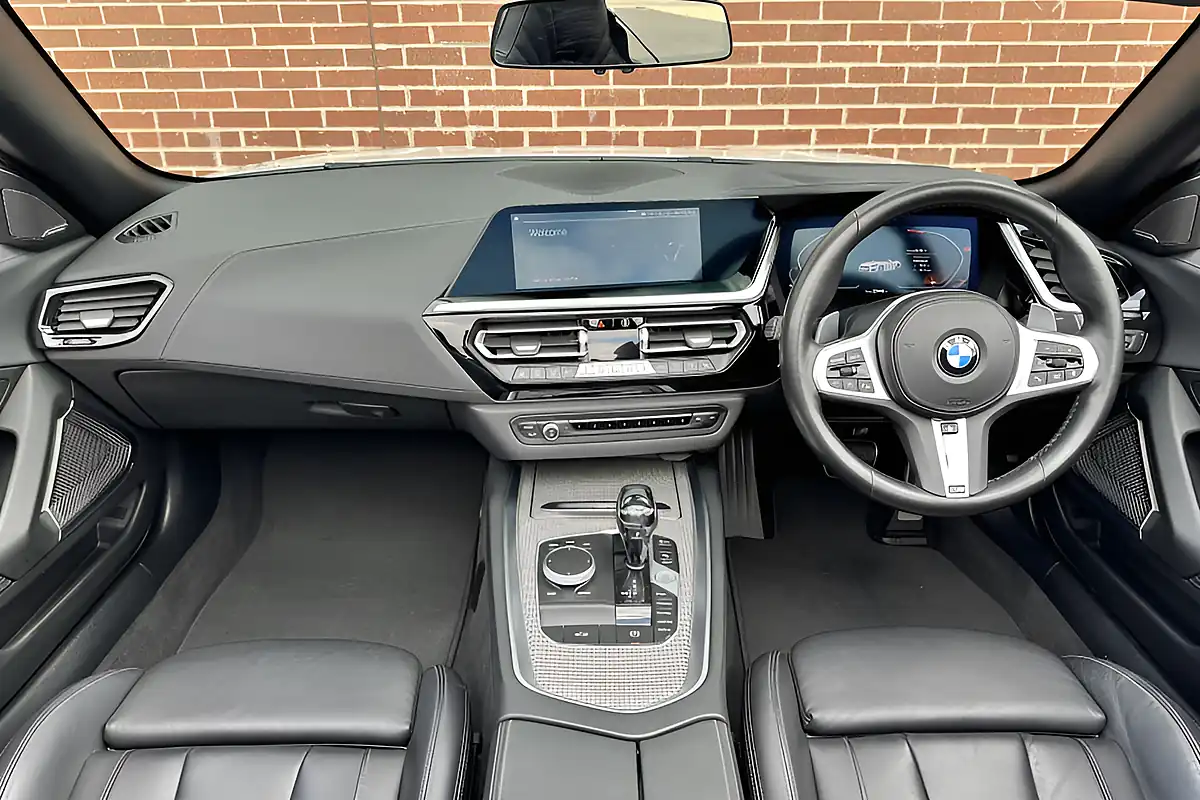 Used 2021 BMW Z4 M Sport White - Interior and Exterior details 4