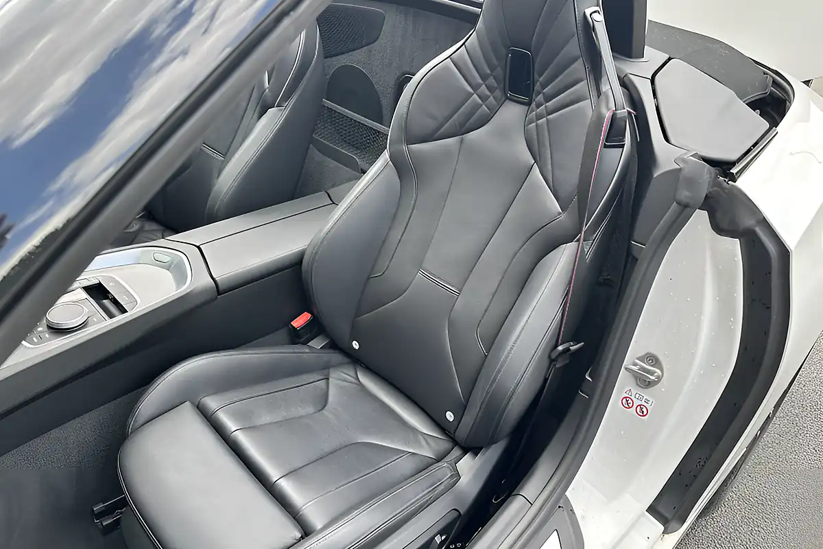 Used 2021 BMW Z4 M Sport White - Interior and Exterior details 7