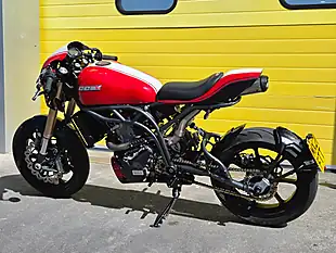 Used 2021 Ccm Spitfire Foggy S Red - Interior and Exterior details 7