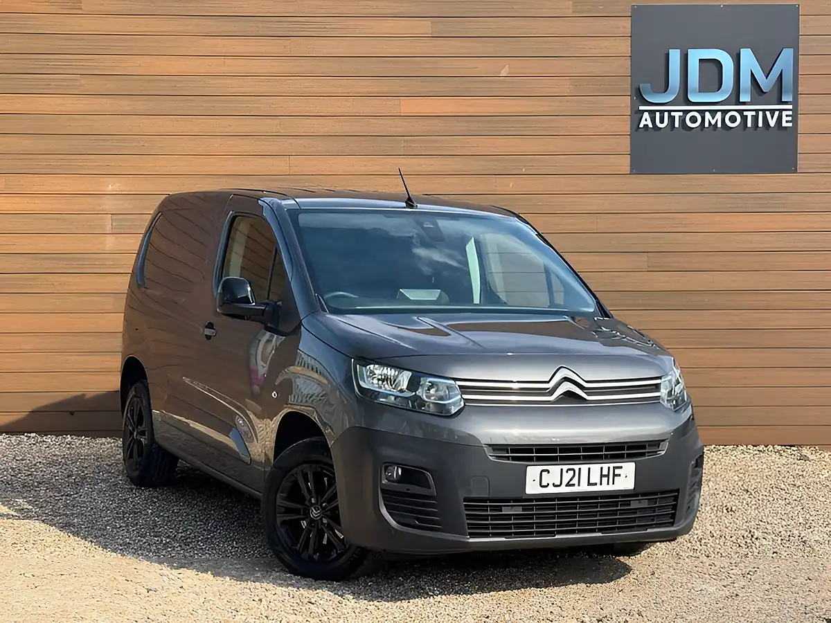 Used 2021 Citroen Berlingo 1000 Driver Grey - Front View