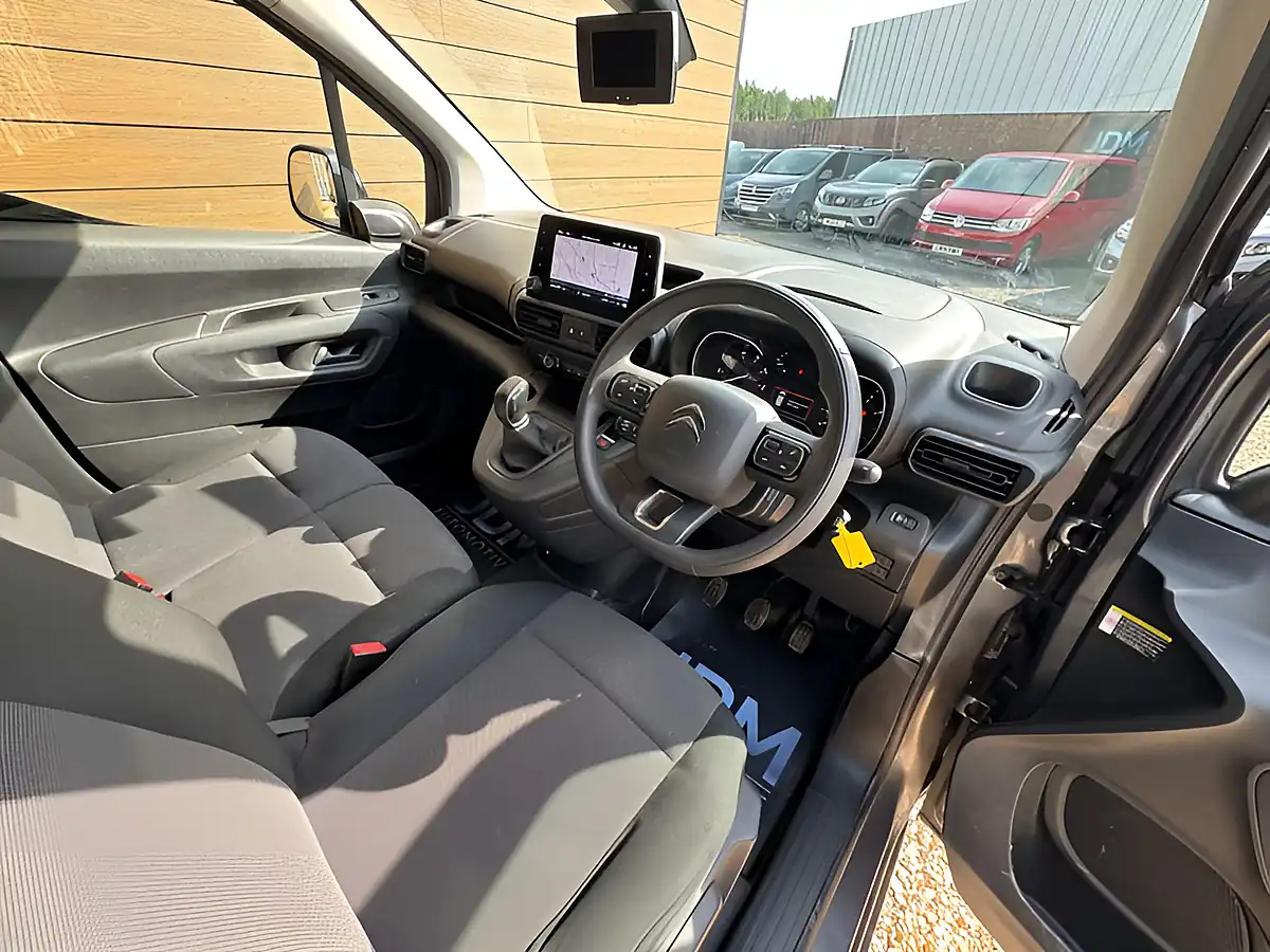 Used 2021 Citroen Berlingo 1000 Driver Grey - Interior and Exterior details 14