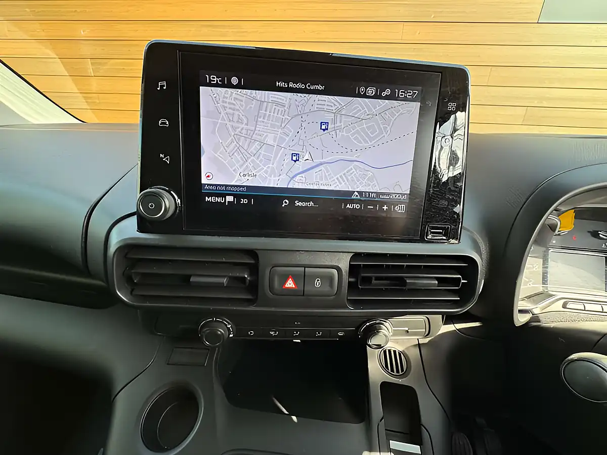 Used 2021 Citroen Berlingo 1000 Driver Grey - Interior and Exterior details 17