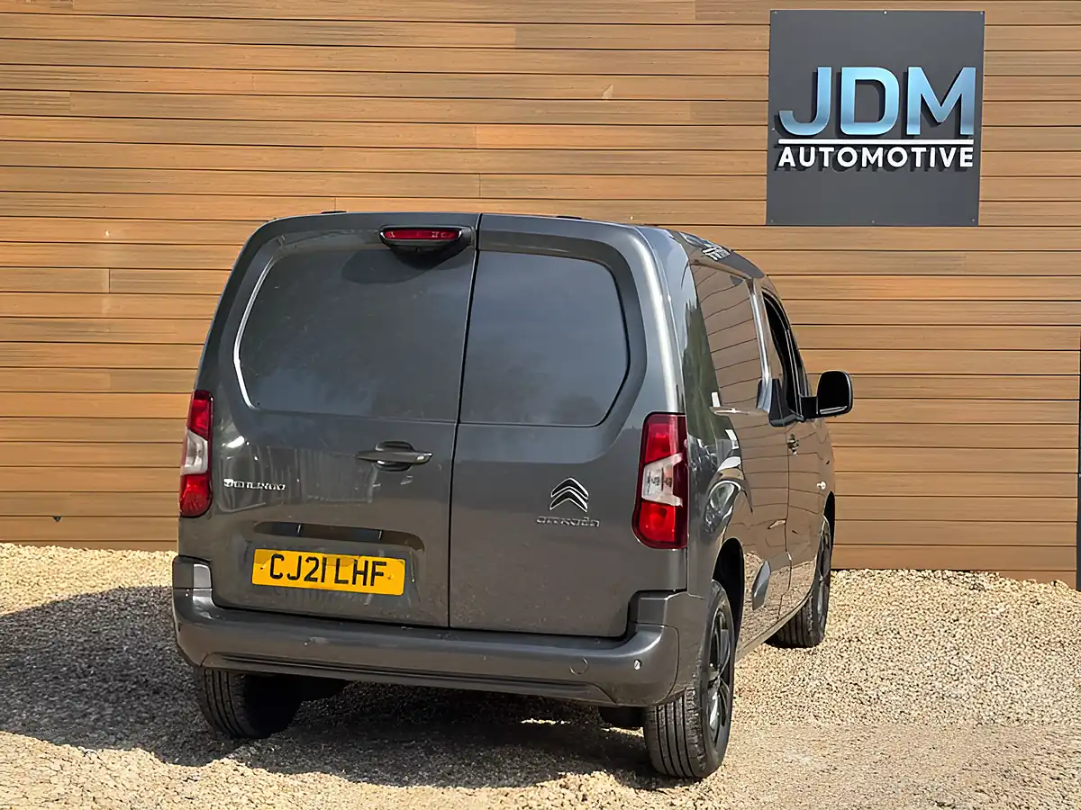 Used 2021 Citroen Berlingo 1000 Driver Grey - Interior and Exterior details 3