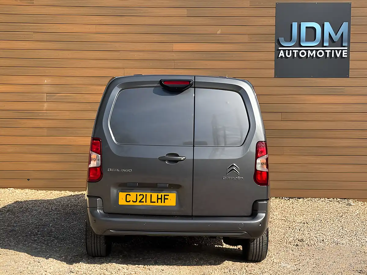 Used 2021 Citroen Berlingo 1000 Driver Grey - Interior and Exterior details 4