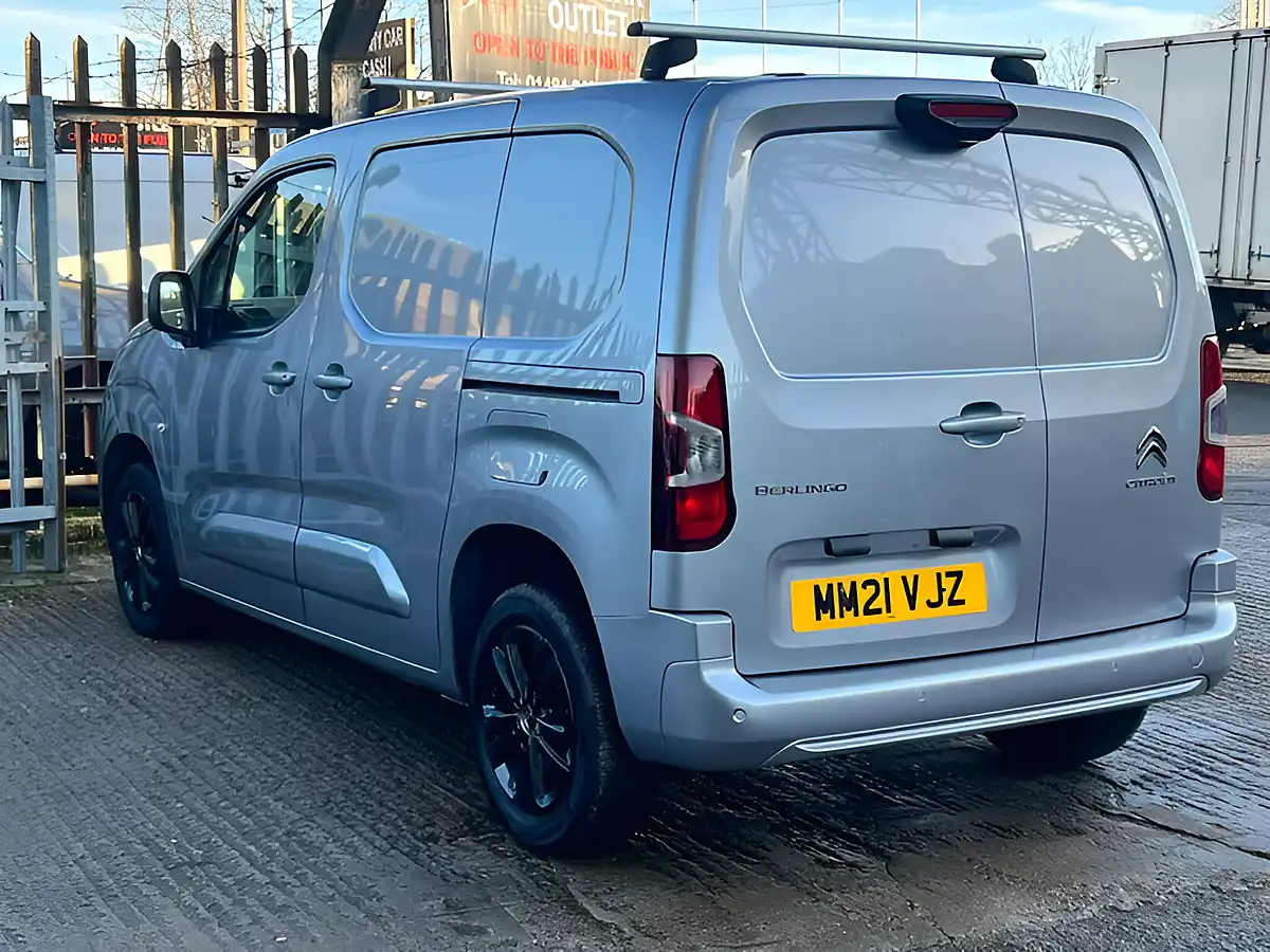 Used 2021 Citroen Berlingo 1000 Driver M Grey - Interior and Exterior details 11