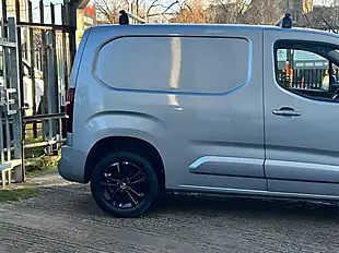 Used 2021 Citroen Berlingo 1000 Driver M Grey - Interior and Exterior details 14