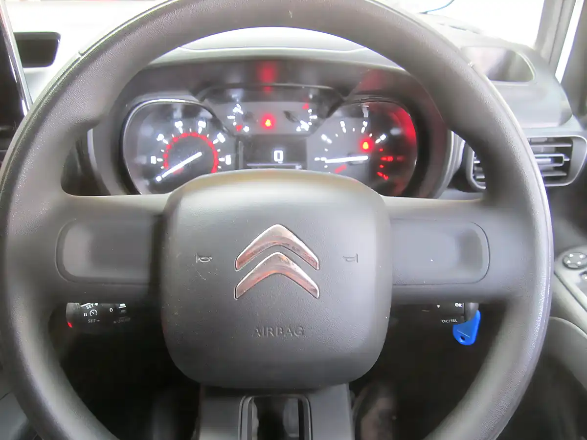Used 2021 Citroen Berlingo 1000 Enterprise White - Interior and Exterior details 4