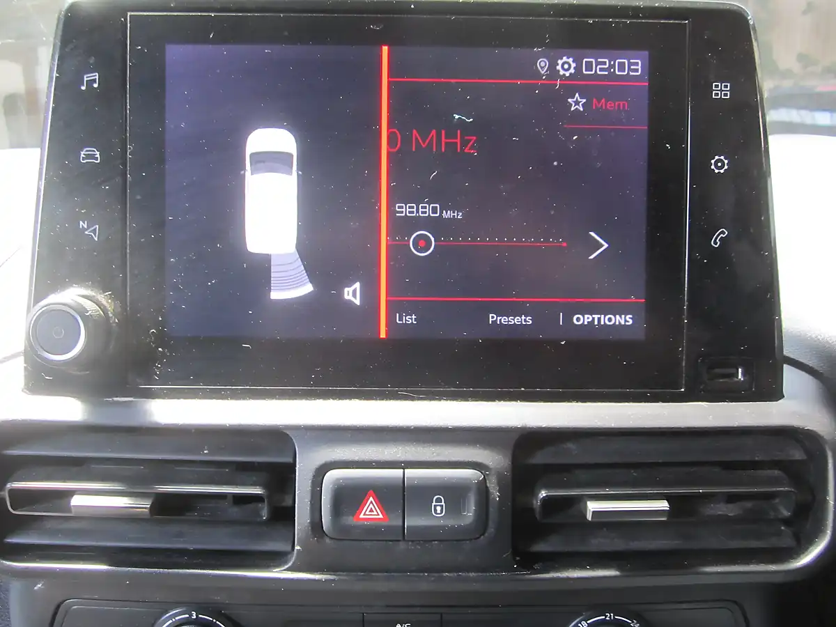 Used 2021 Citroen Berlingo 1000 Enterprise White - Interior and Exterior details 5