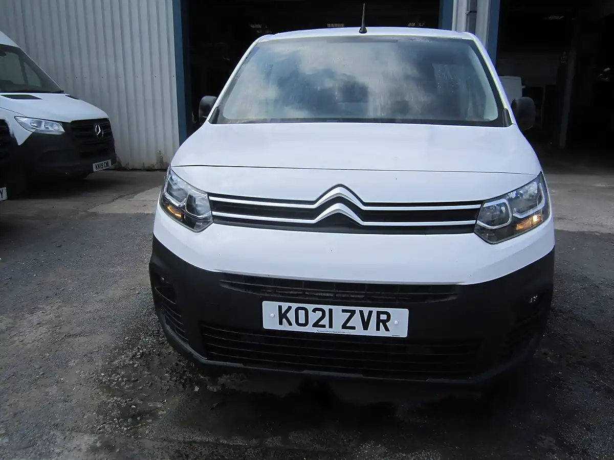 Used 2021 Citroen Berlingo 1000 Enterprise White - Interior and Exterior details 6