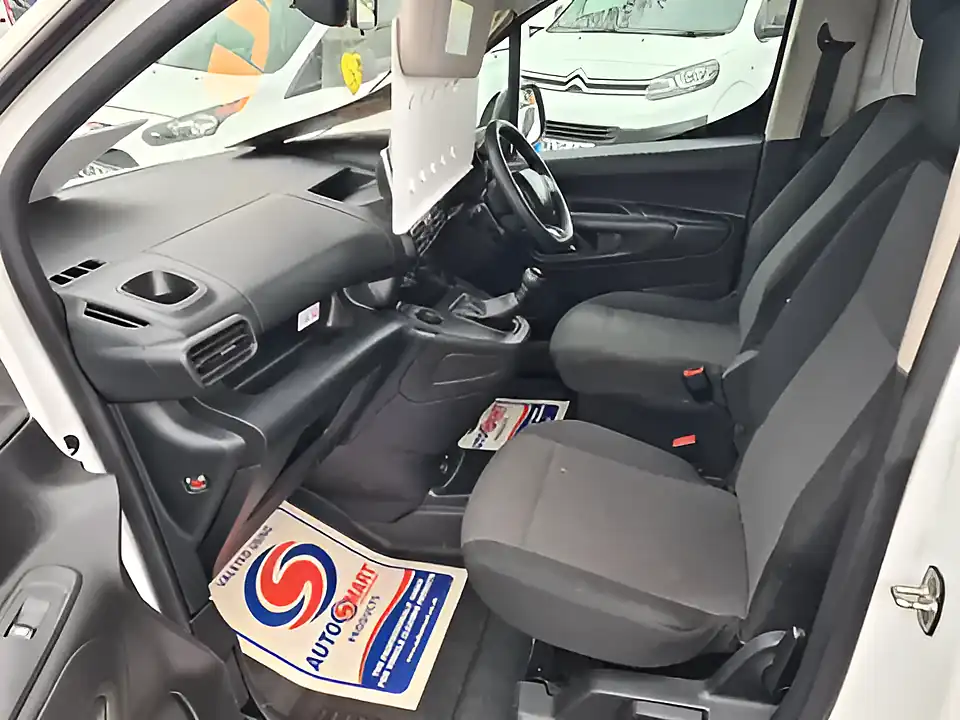 Used 2021 Citroen Berlingo Crewvan - Interior and Exterior details 6